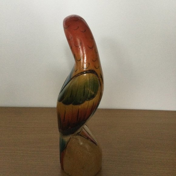 Two hand painted parrot figurines 8" & 4" tall wood and ceramic standing parrots - Picture 5 of 11